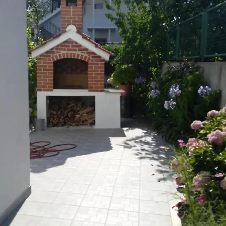 Ivica - Three Bedroom With Terrace * Trogir