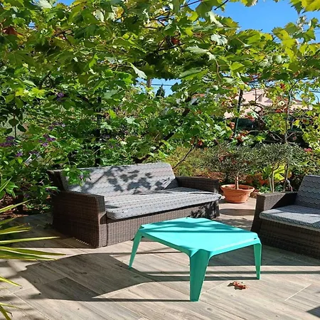 Ivica - Three Bedroom With Terrace Apartament *
