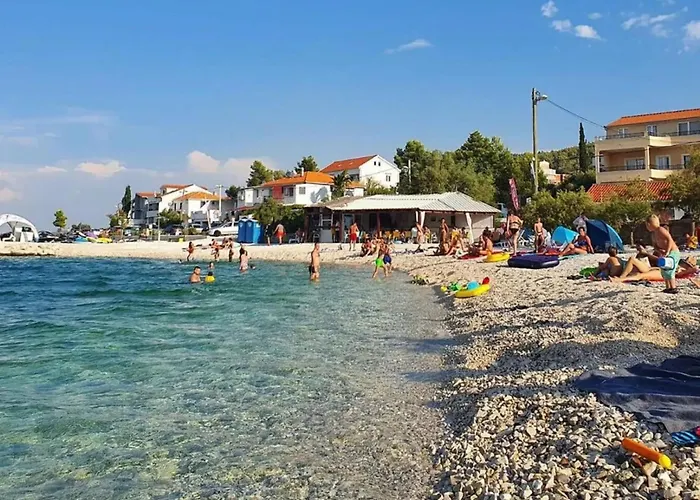 Ivica - Three Bedroom With Terrace Трогир