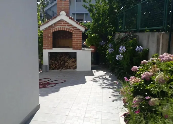 Ivica - Three Bedroom With Terrace * Трогир